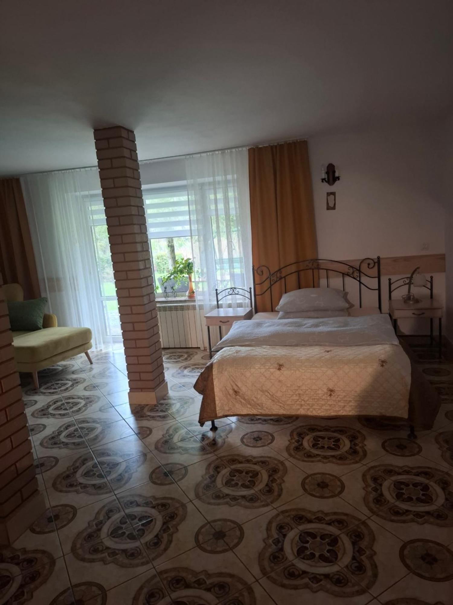 Bed and Breakfast Pod akacjami Baligród Zewnętrze zdjęcie